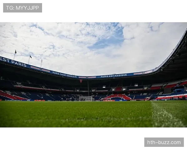 巴黎圣日耳曼联赛表现强势，但欧冠赛场表现波动对欧战前景带来影响